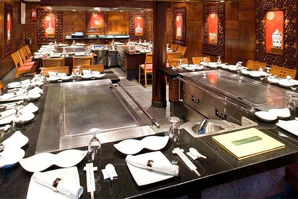 Teppanyaki_Restaurant.jpg